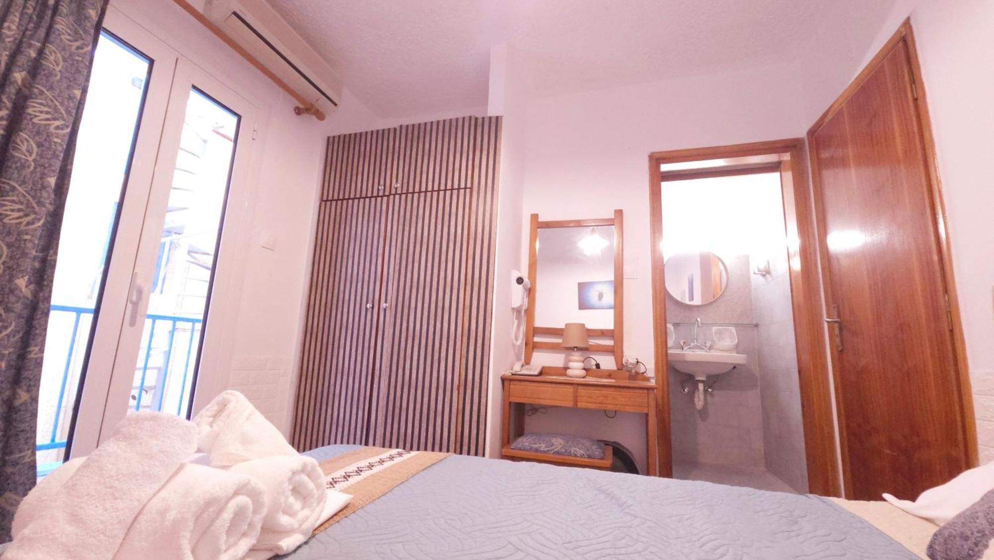 Michele Marie Apts Agia Pelagia  Ngoại thất bức ảnh